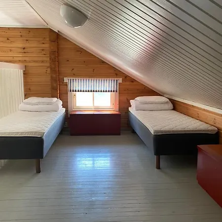 Meri-ruukin Lomakylae