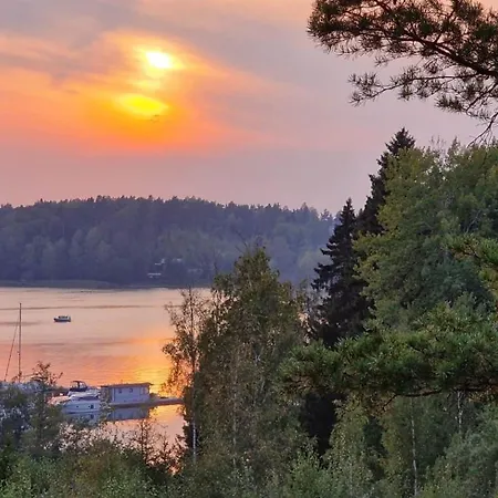 Meri-ruukin Lomakylae *